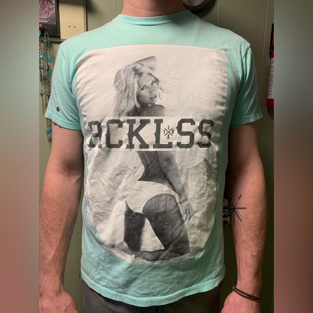 Reckless Tee Teal Hottie